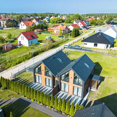 Semesterbostad Caloroczne Pogodna Fala, Grzybowo (West Pomeranian)